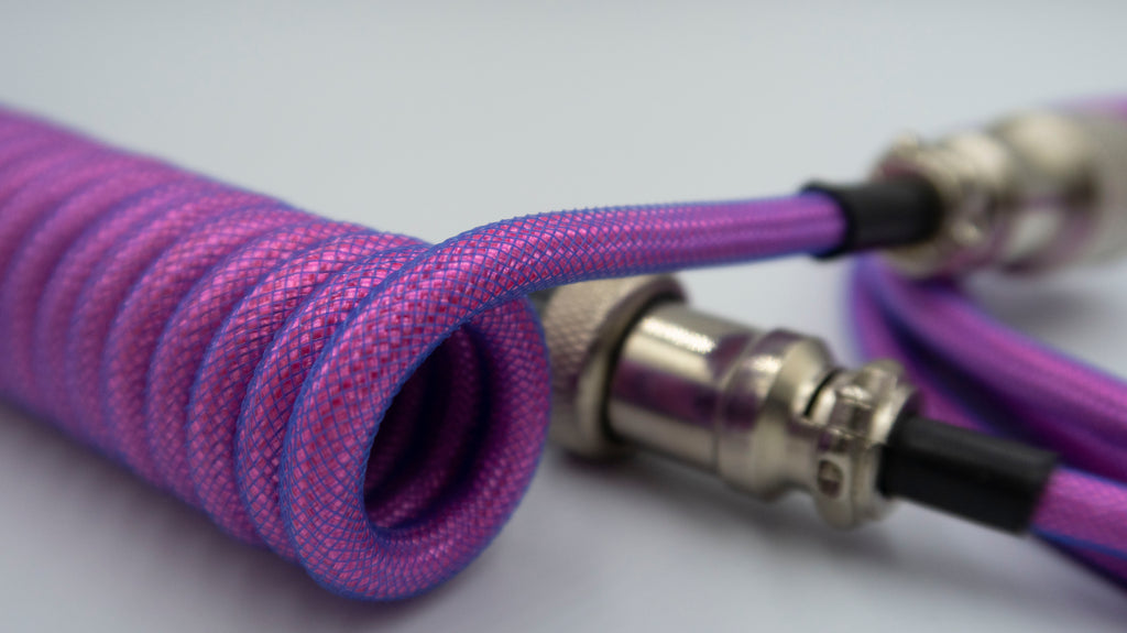 Glorious Coiled Cable Black コイルケーブル　ブラック Glorious Gaming Premium Coiled Keyboard Cable - Gold Plated USB-A